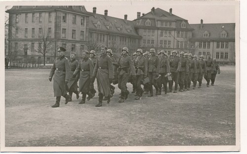 Foto kompanie marschiert - foto,
